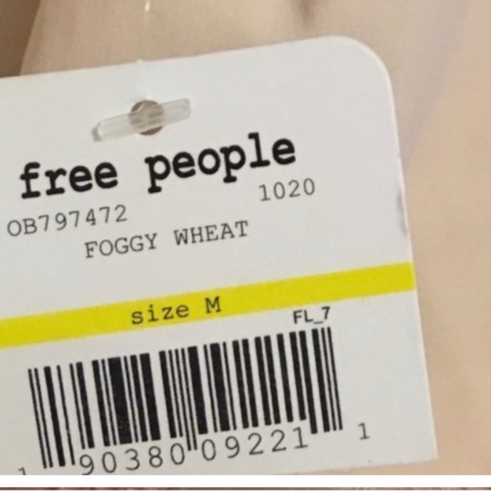 Free People Intimately Deep V Long Sleeve Bodysuit in “Foggy Wheat” snap size LG - Picture 4 of 9